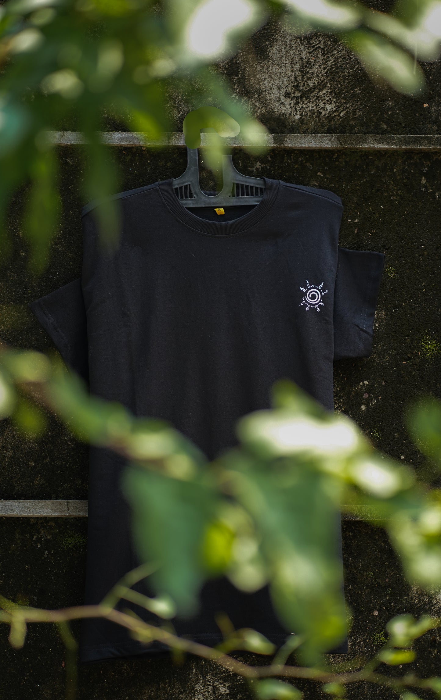 Hidden Leaf Legacy - Naruto Uzumaki Black Oversized Tee