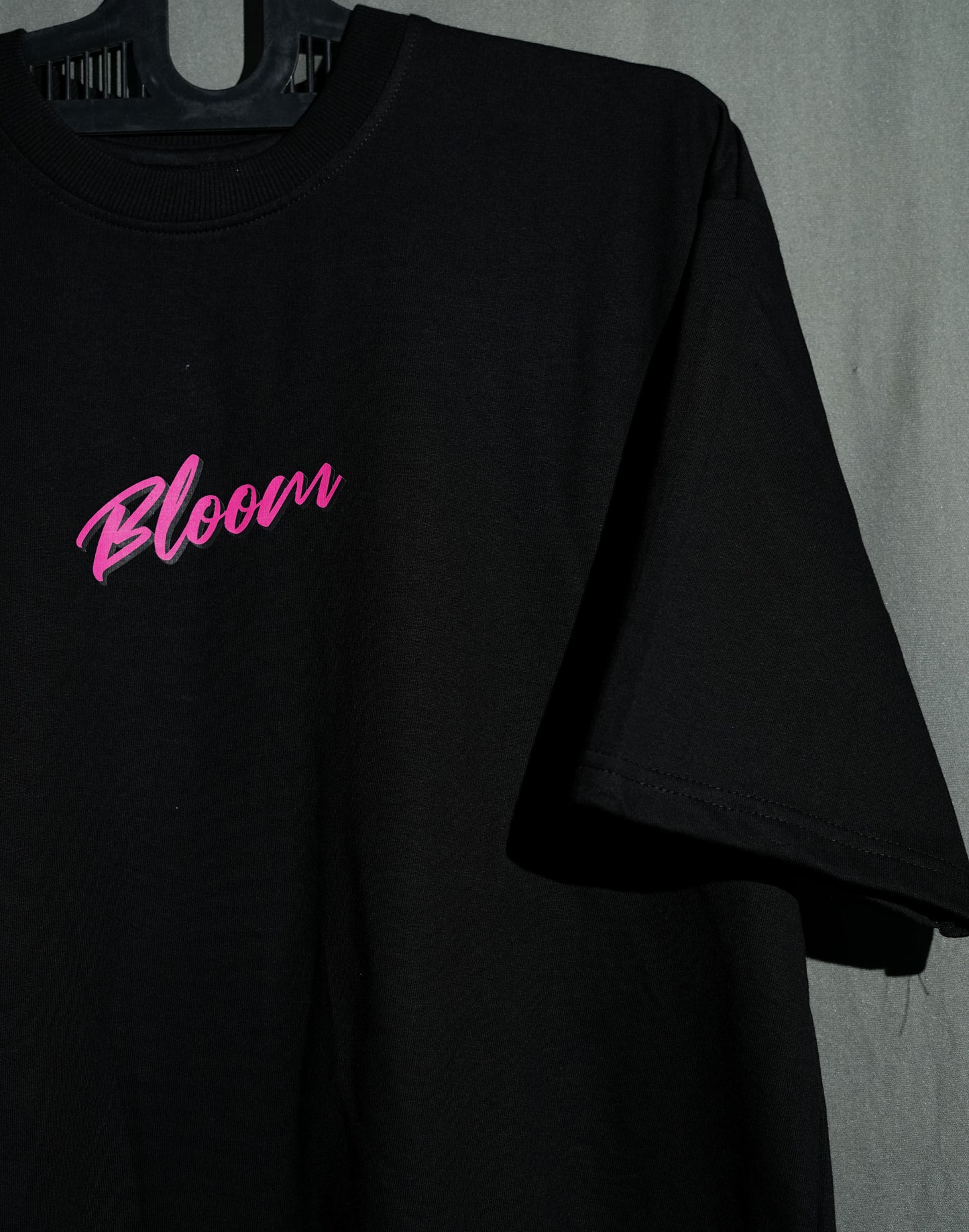 Eros Bloom - Greek Love Child Art Black Oversized Tee